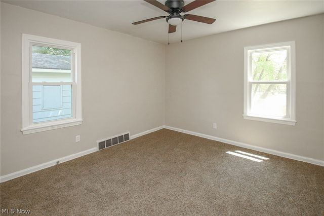 17 N Richview Avenue, Youngstown, OH 44509