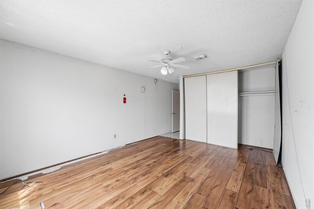 10331 Huntington Place Drive 331, Houston, TX 77099