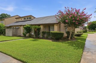 10331 Huntington Place Drive 331, Houston, TX 77099