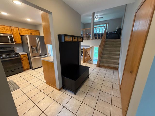 25724 Goldfinch Avenue, Wyoming, MN 55092