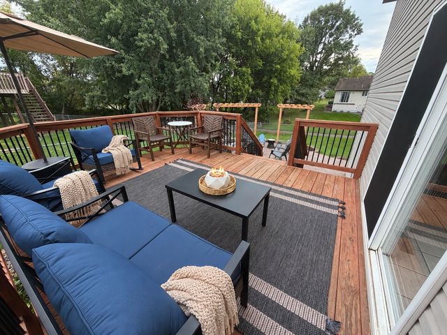 25724 Goldfinch Avenue, Wyoming, MN 55092