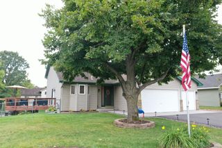 25724 Goldfinch Avenue, Wyoming, MN 55092
