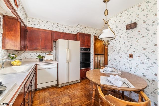 112 Berdan St, Rochelle Park Twp., NJ 07662