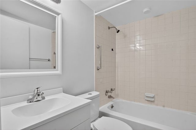 5 Bayard Rd 500, Shadyside, PA 15213