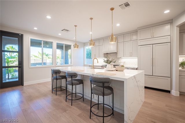 938 Roseberry Drive, Las Vegas, NV 89138