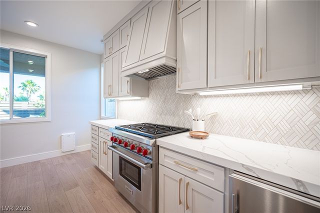 938 Roseberry Drive, Las Vegas, NV 89138