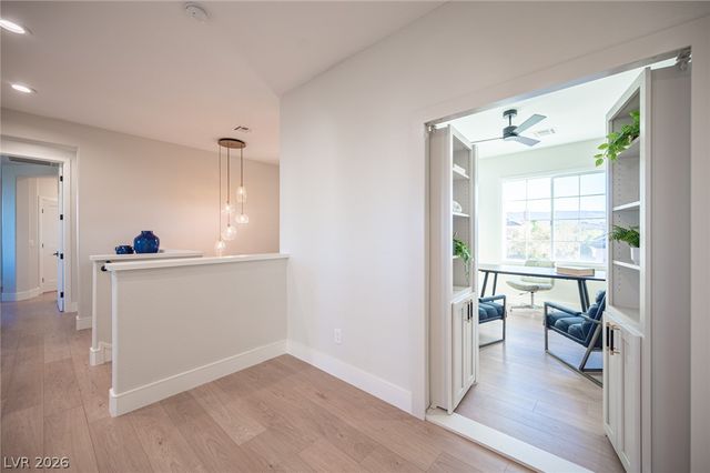 938 Roseberry Drive, Las Vegas, NV 89138
