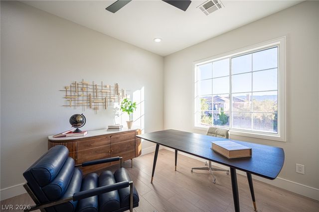 938 Roseberry Drive, Las Vegas, NV 89138