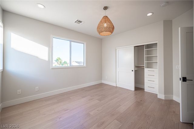 938 Roseberry Drive, Las Vegas, NV 89138
