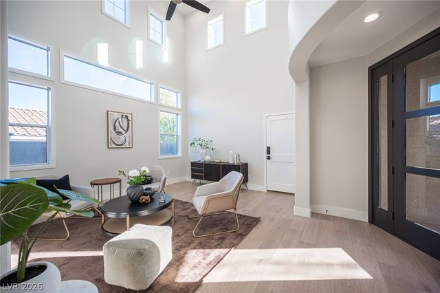 938 Roseberry Drive, Las Vegas, NV 89138