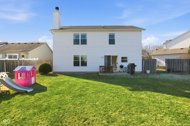 9926 Suncoral Circle, Fishers, IN 46038