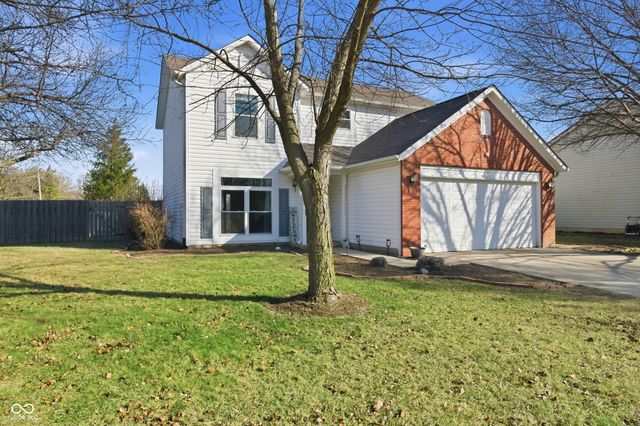 9926 Suncoral Circle, Fishers, IN 46038