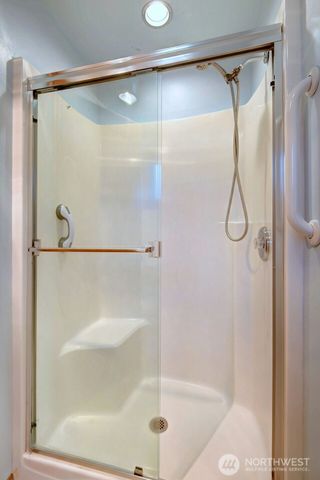 4322 29th Avenue W, Seattle, WA 98199