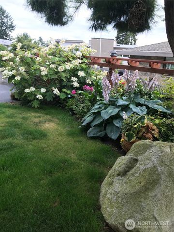 4322 29th Avenue W, Seattle, WA 98199