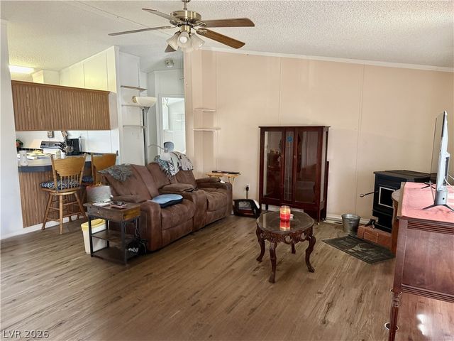 6691 Conestoga Parkway, Pahrump, NV 89048