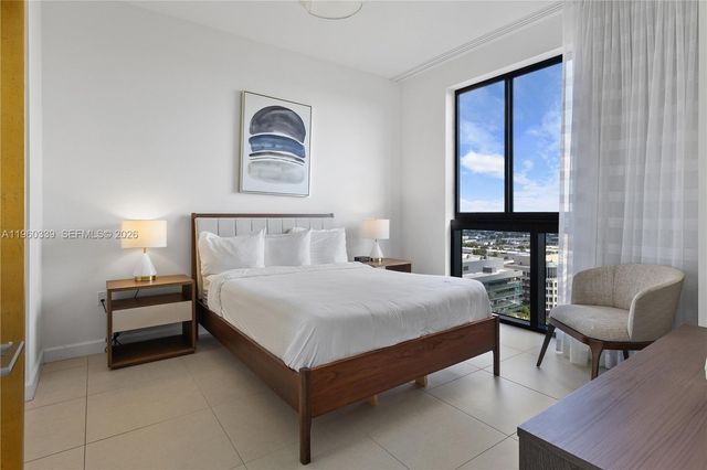 5350 NW 84th Ave 2007, Doral, FL 33166