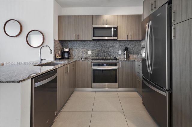 5350 NW 84th Ave 2007, Doral, FL 33166