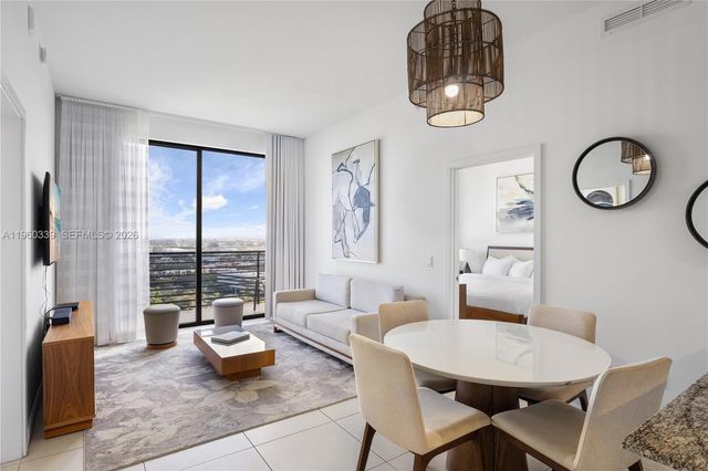 5350 NW 84th Ave 2007, Doral, FL 33166