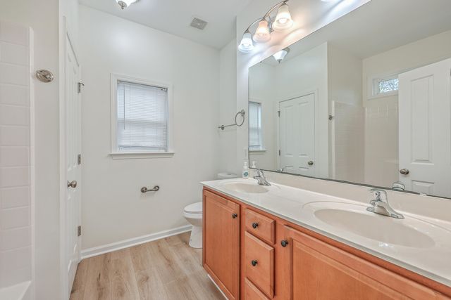 8518 Sentry Circle, North Charleston, SC 29420