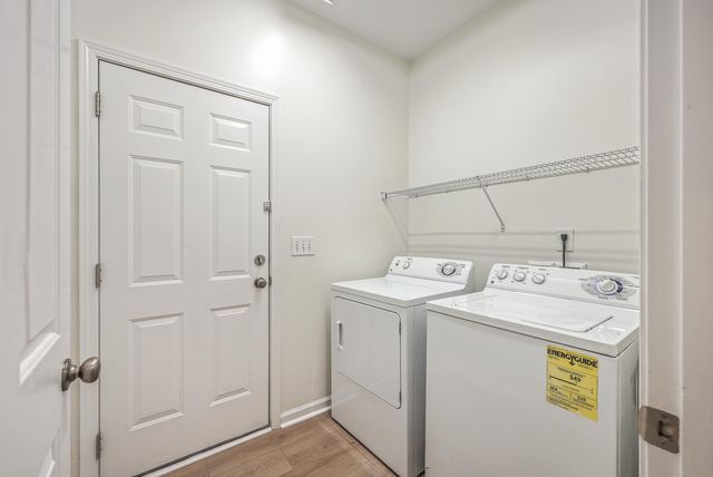 8518 Sentry Circle, North Charleston, SC 29420