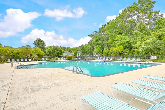 8518 Sentry Circle, North Charleston, SC 29420