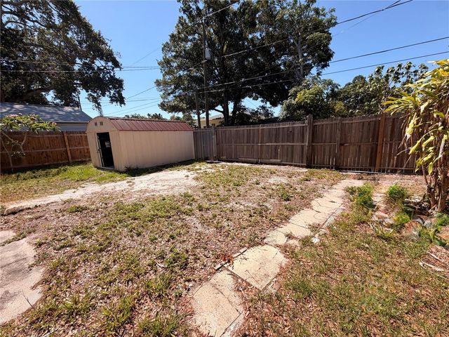 3620 BURLINGTON AVENUE N, St Petersburg, FL 33713