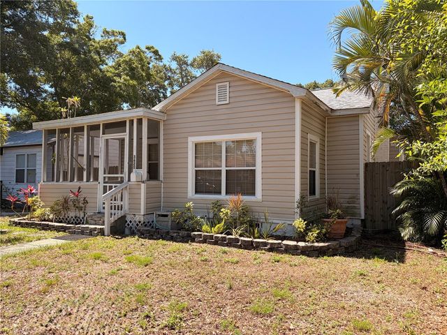 3620 BURLINGTON AVENUE N, St Petersburg, FL 33713