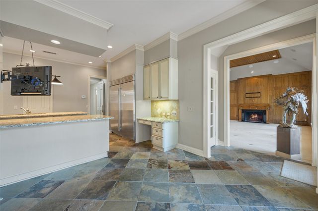 5548 Falls Road, Dallas, TX 75220