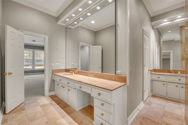 5548 Falls Road, Dallas, TX 75220