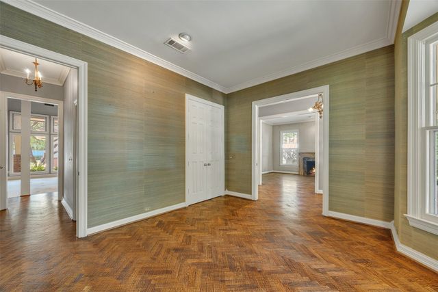 5548 Falls Road, Dallas, TX 75220