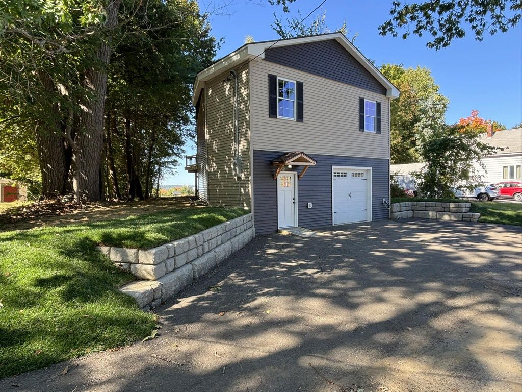 33 Pearl Street, Lewiston, ME 04240 — photo 2