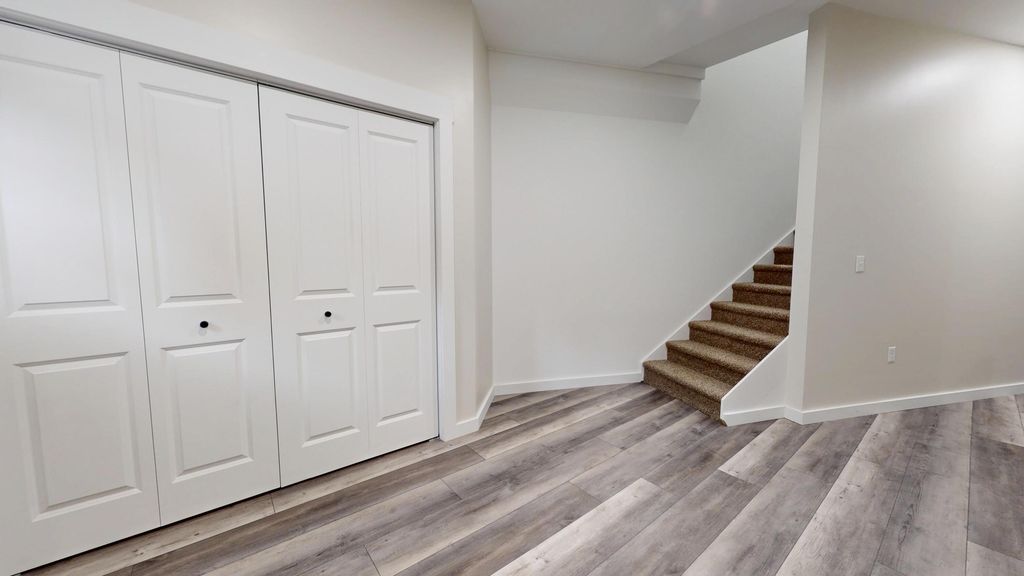 33 Pearl Street, Lewiston, ME 04240 — photo 5