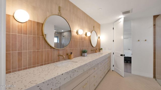11842 N Miller Road, Scottsdale, AZ 85260