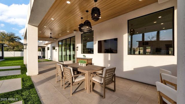 11842 N Miller Road, Scottsdale, AZ 85260