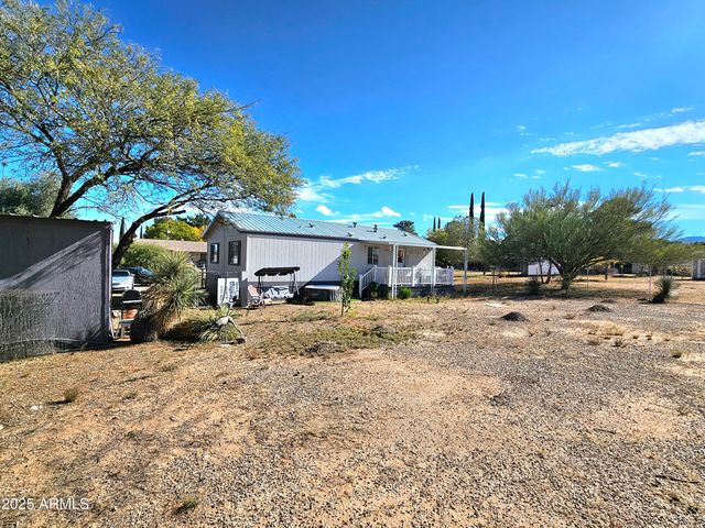 284 N Warren Road, Benson, AZ 85602