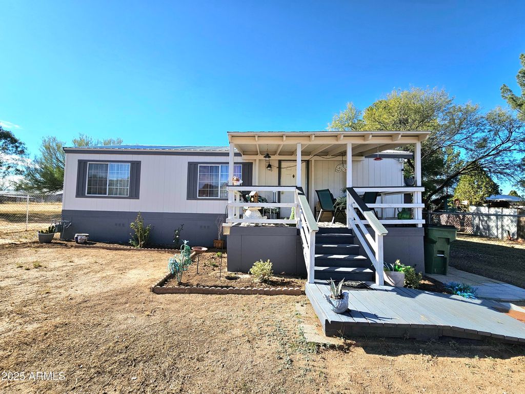 Image 29 of property listing at 284 N Warren Road, Benson, AZ 85602