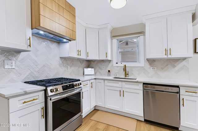 839 Brookside Avenue, Cliffwood Beach, NJ 07735