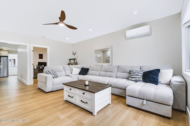 839 Brookside Avenue, Cliffwood Beach, NJ 07735