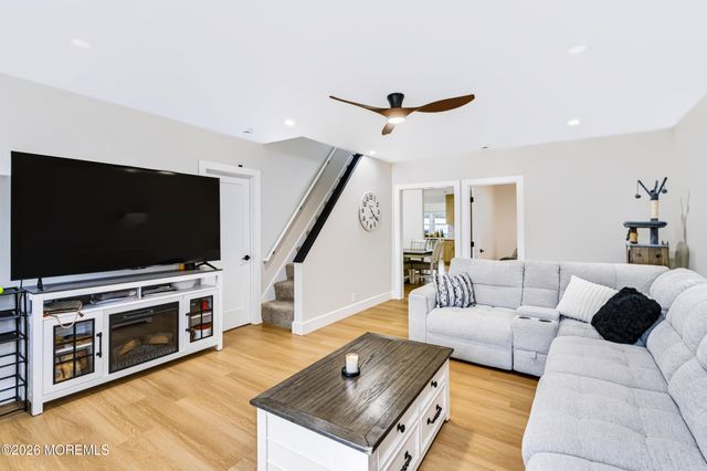 839 Brookside Avenue, Cliffwood Beach, NJ 07735