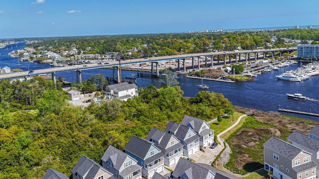 220 Gloucester Way, Little River, SC 29566