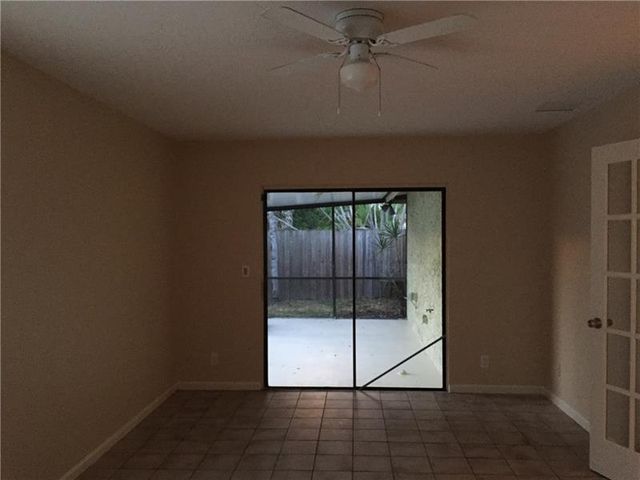 1204 SW 74th Avenue, North Lauderdale, FL 33068