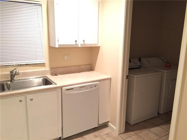 1204 SW 74th Avenue, North Lauderdale, FL 33068