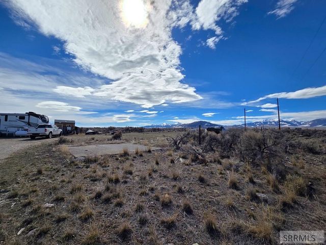 401 S 3rd Street, Leadore, ID 83464