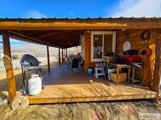 401 S 3rd Street, Leadore, ID 83464