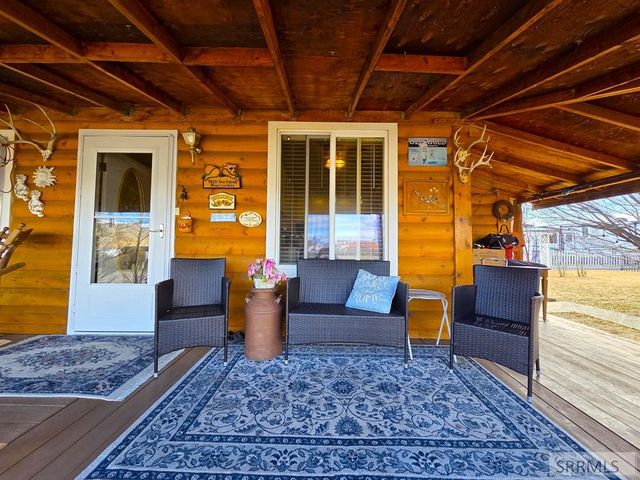 401 S 3rd Street, Leadore, ID 83464