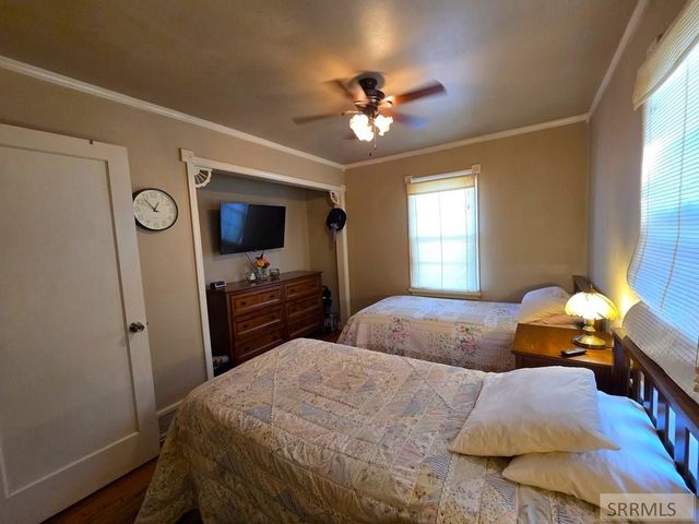 401 S 3rd Street, Leadore, ID 83464