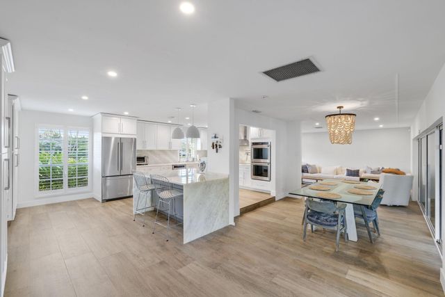 418 Oyster Road, North Palm Beach, FL 33408