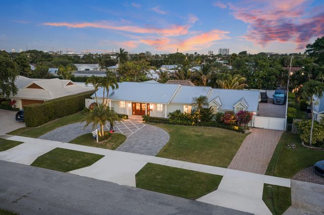 418 Oyster Road, North Palm Beach, FL 33408