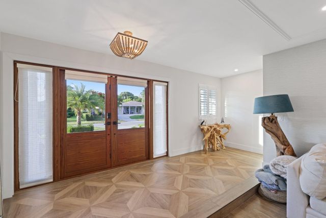 418 Oyster Road, North Palm Beach, FL 33408
