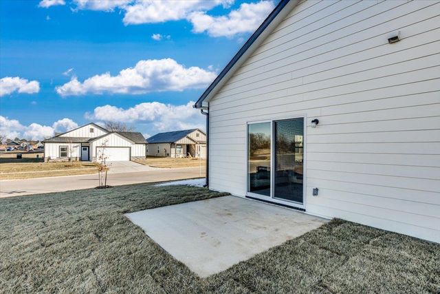 11789 W Scarlett Ct, Maize, KS 67101
